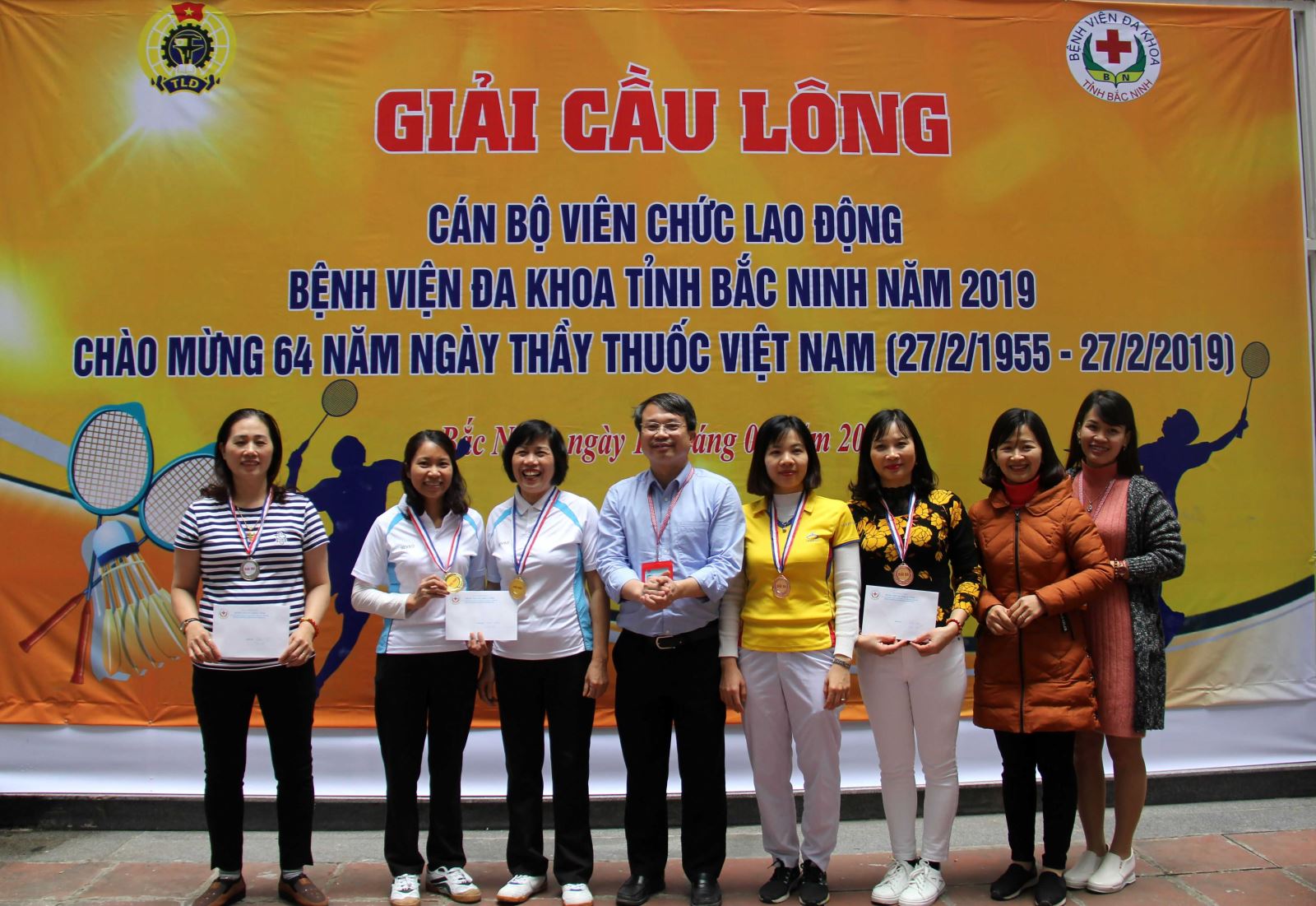 Bệnh viện đa khoa tỉnh Bắc Ninh tổ chức giải cầu lông chào mừng ngày Thầy thuốc Việt Nam 27/02/2019